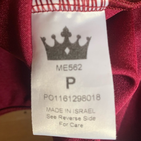 MARIIA Long Sleeve Dance Leotard w/Cutout Back, Size P, Excellent Condition - Picture 9 of 10